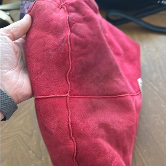 UGG Australia Red Suede Shoulder Tote Bag with Leather Handles Shearling Lined - Picture 4 of 16